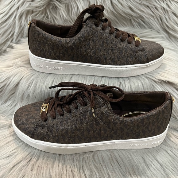 Michael Kors Women’s Keaton Logo Lace Up Sneakers. NEW - Picture 2 of 14